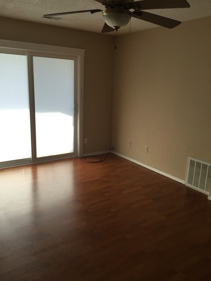 109 Wintergreen Drive - Photo 2 of 7