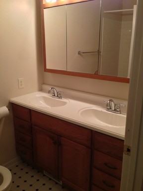925 Magnolia St SE - Photo 2 of 13