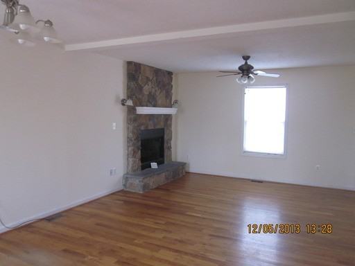 229 Hawk Trail - Photo 3 of 7