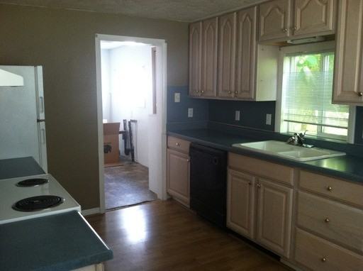 2439 S Yellowstone Hwy - Photo 3 of 9