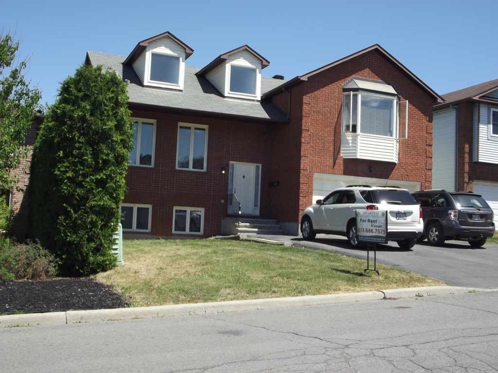 6533 Richer Drive #B, Ottawa, ON K1C 4M7 - 2 Bedroom Apartment for Rent ...