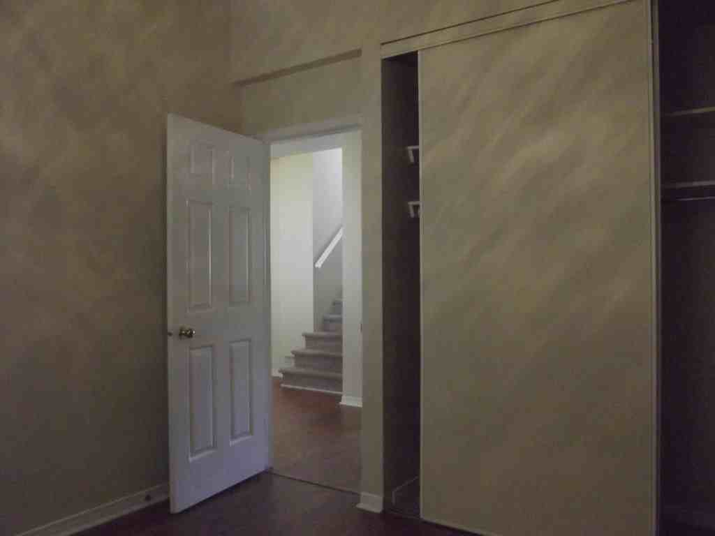 6533 Richer Drive #B - Photo 3 of 11