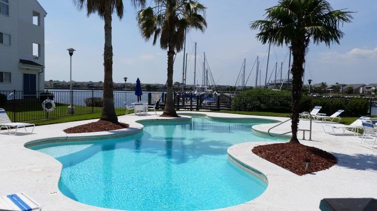 Anchorage Condo Leasing - Photo 3 of 28