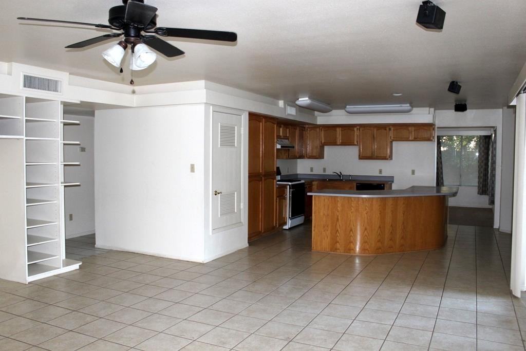 3388 West 14th Street - Photo 3 of 8