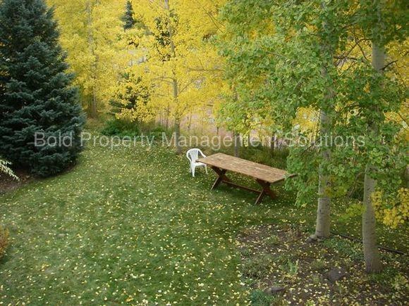 2483 Kinnickinnick Rd #B2 - Photo 3 of 10