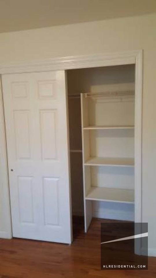 69-53 75th St 1 - Photo 2 of 7