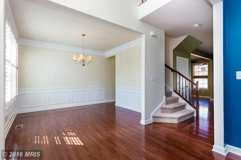 26 Coachman Cir - Photo 2 of 29