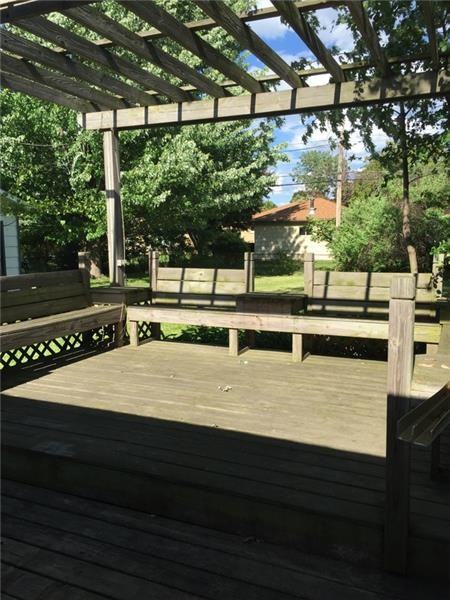 1937 Western Ave - Photo 2 of 5