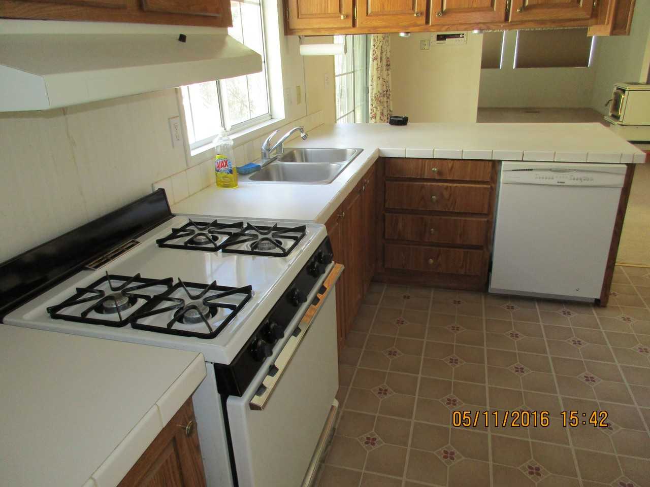 4165 Live Oak Rd - Photo 3 of 15