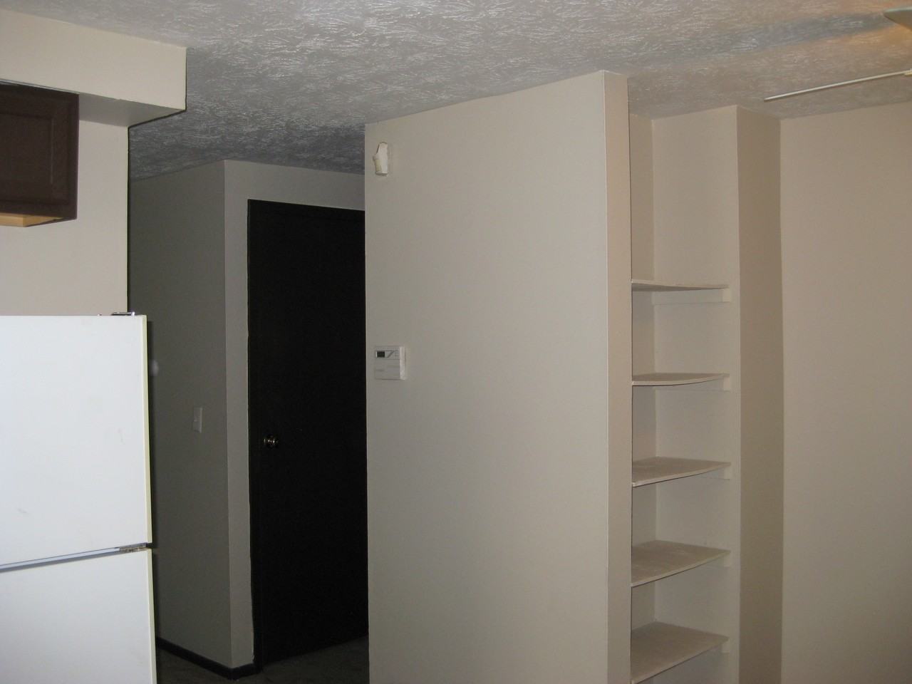 715 Frebis Ave - Photo 2 of 6