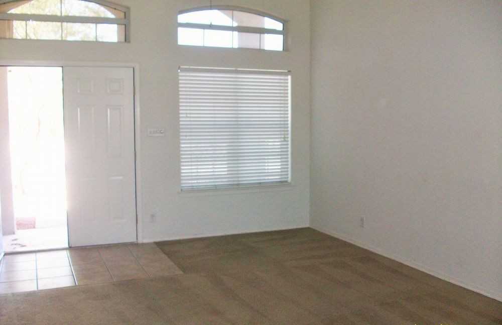 7995 Crescent Moon Ct - Photo 2 of 16