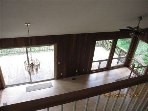 11220 Pleasant Valley Rd - Photo 3 of 7