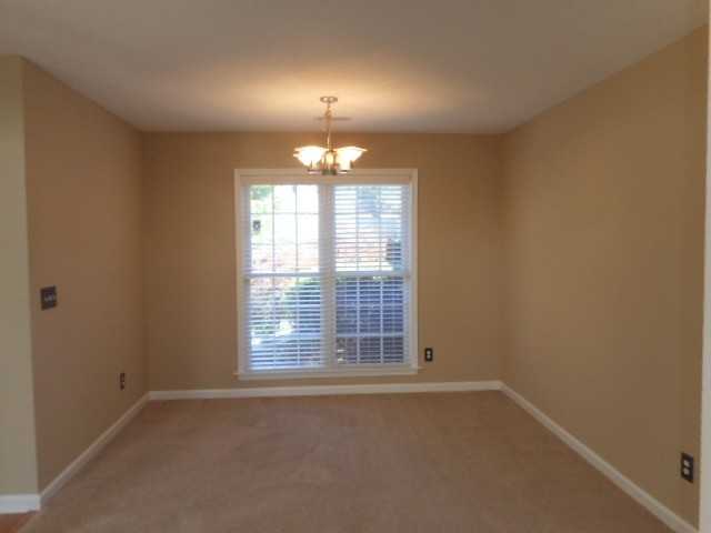 6 Crestbrook Ct - Photo 3 of 10