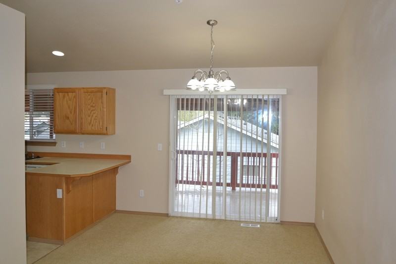 6314 Fleming St - Photo 3 of 7