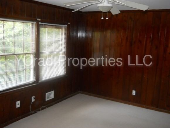 3094 Meadow Lark Ln - Photo 3 of 5