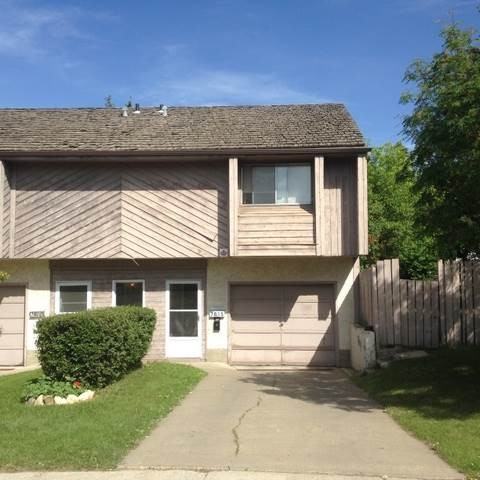 7815 176 St NW - Photo 2 of 4