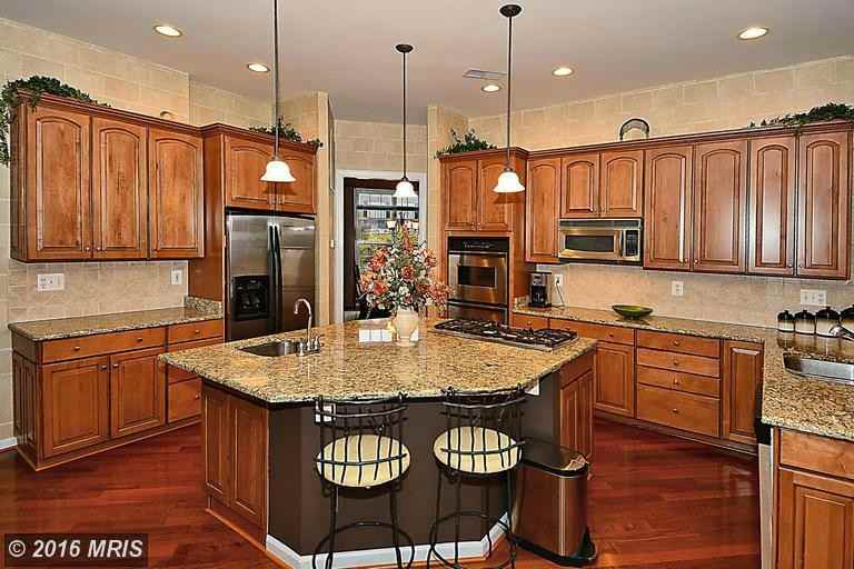 24802 Wind River Dr - Photo 3 of 27