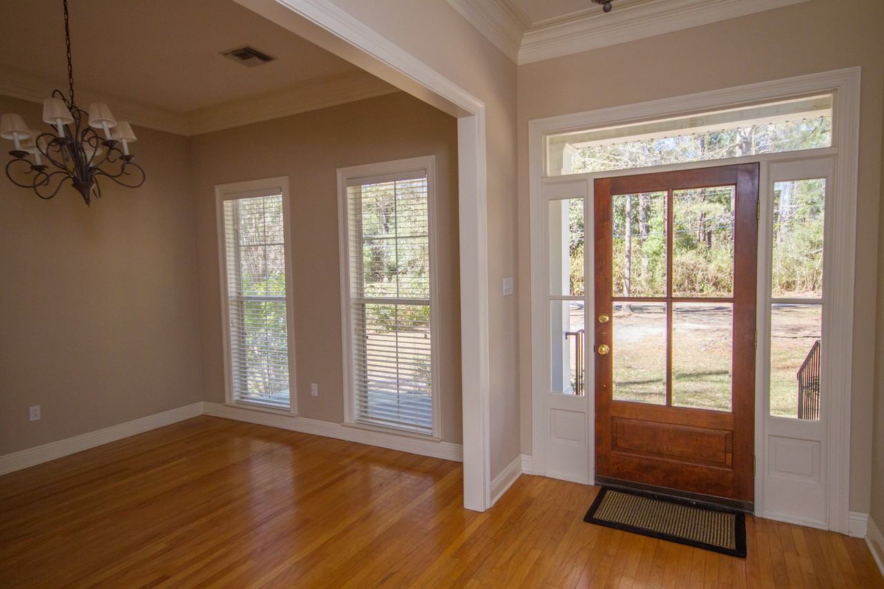 707 Old Landing Rd - Photo 2 of 26