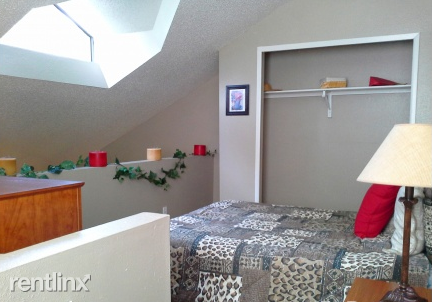 Loop 410 and Bandera Rd ID 1491 - Photo 3 of 9