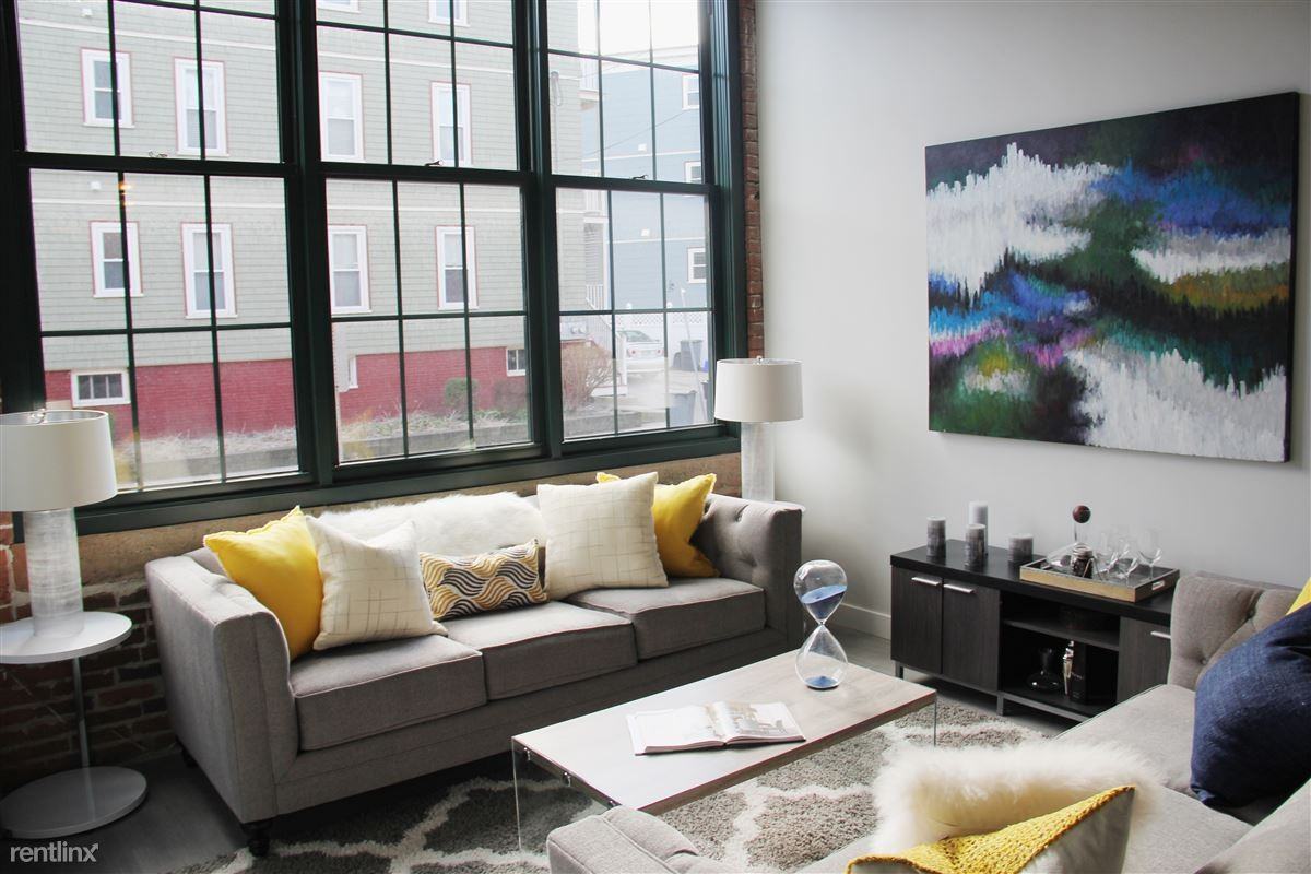 Hathaway Lofts - Photo 2 of 16