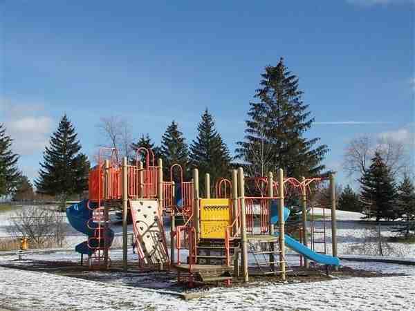 Camelot Hills - Photo 3 of 6