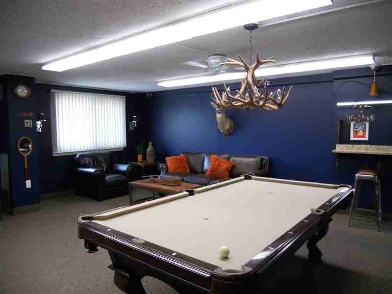 Center Line Park Towers - Photo 3 of 12