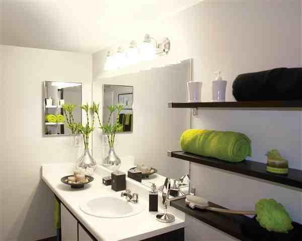 Bloomfield Place Apartments - Photo 3 of 12