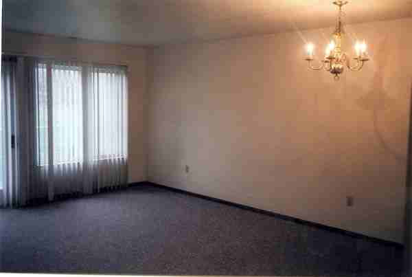 Gladeshire Townhomes - Photo 2 of 18