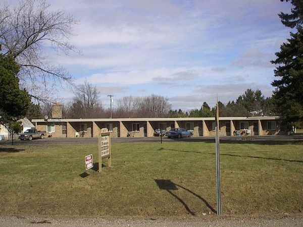 Dixie Efficency Apartments - Photo 2 of 5