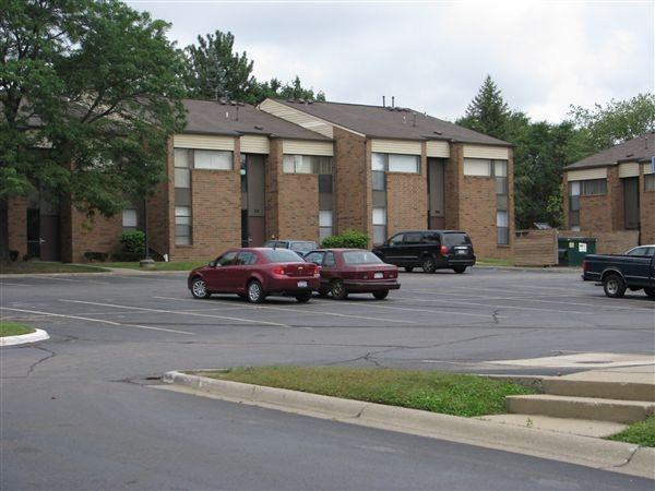 Parkview Tower and Square - Photo 3 of 7