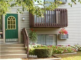 Walnut Meadows Apartments 321 S Erie St, Three Rivers, MI 49093 Zumper