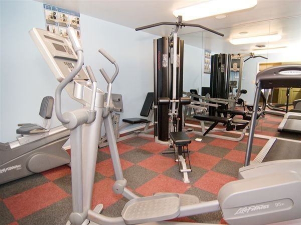 Village Green at Arlington Club - Photo 2 of 17