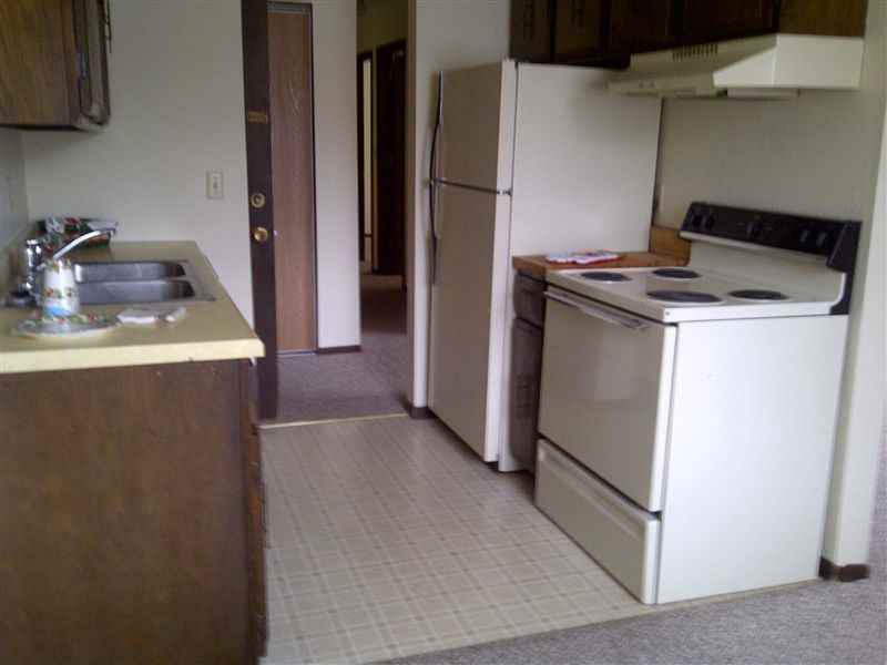 North Shore Apartments - $500 Off 1st Month's Rent - Photo 2 of 22