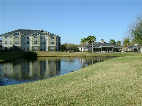 Magnolia Pointe Senior Community - Photo 2 of 7