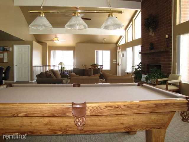 Mark Twain Apartments - Photo 2 of 3