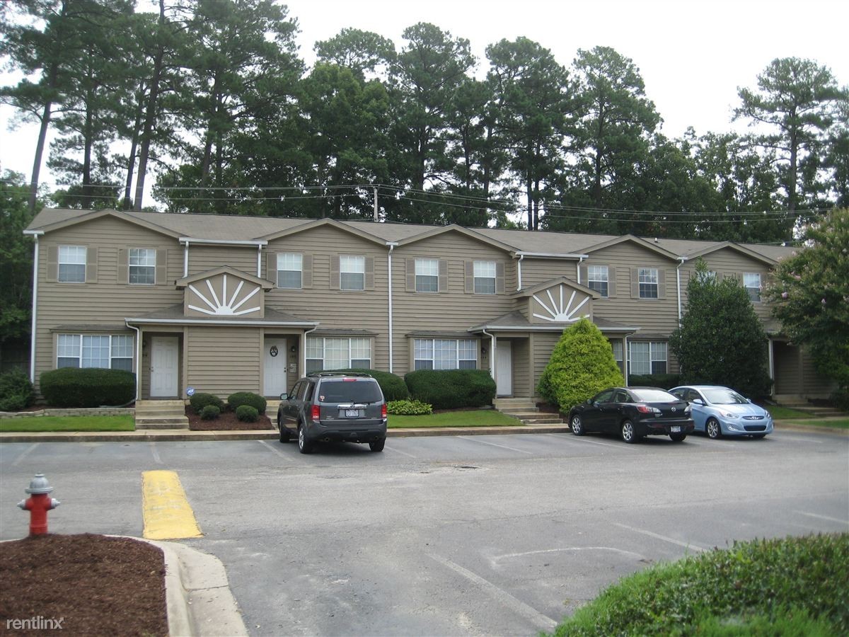 Colony Square Apartments - Photo 2 of 20