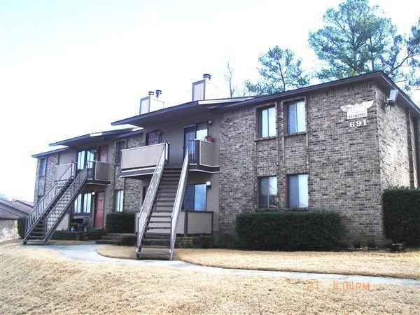 Candlewood Apartments - Photo 2 of 7