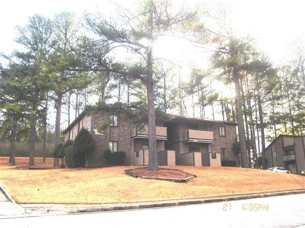 Candlewood Apartments - Photo 3 of 7