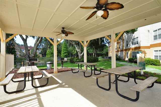 Williams Landing Apartments and Villas 3730 Williams Landing Cir