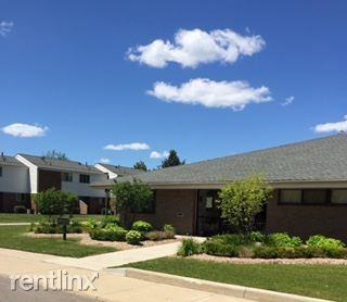 Freedom Place Apartments - Photo 2 of 10