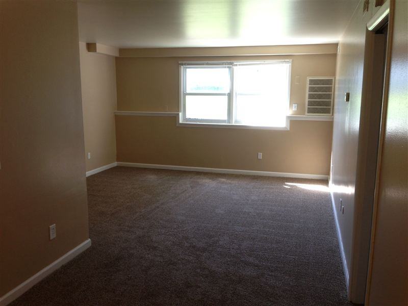 Grand Pointe Apartments - Photo 2 of 14
