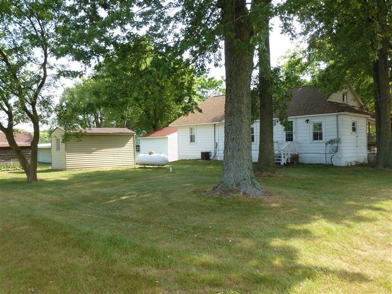 8266-8498 Vassar Rd - Photo 3 of 10