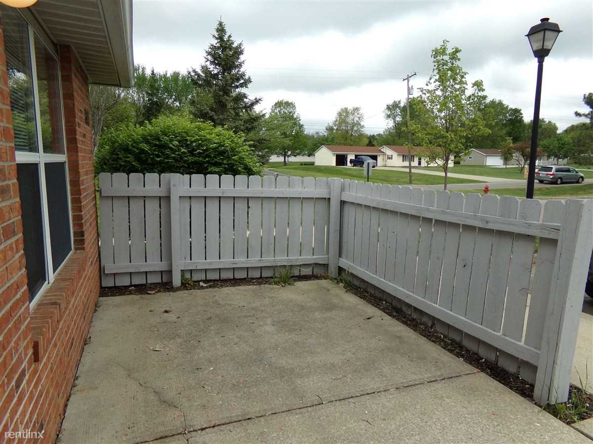 Streetsboro Village Square - Photo 2 of 4