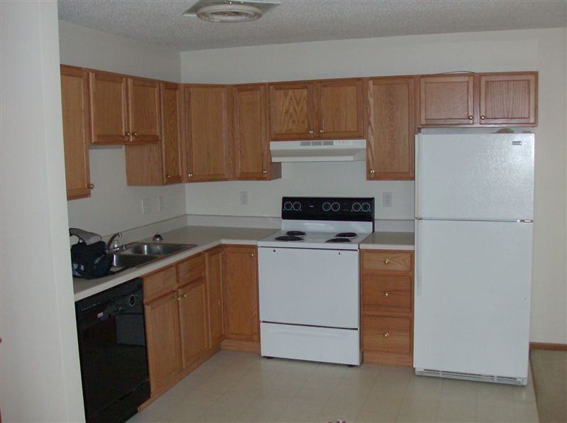 Miller Place - Photo 3 of 10