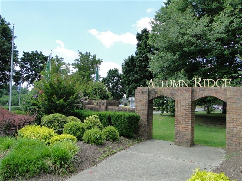 Autumn Ridge Apartments - Photo 3 of 13