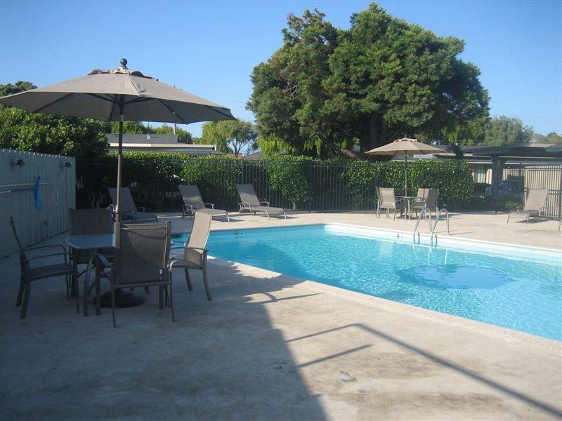 Village Green Apartment Homes - Photo 3 of 17