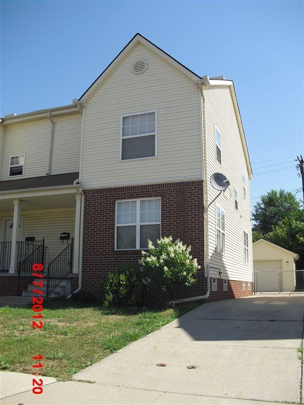 Morningside Commons Townhomes - Photo 2 of 4