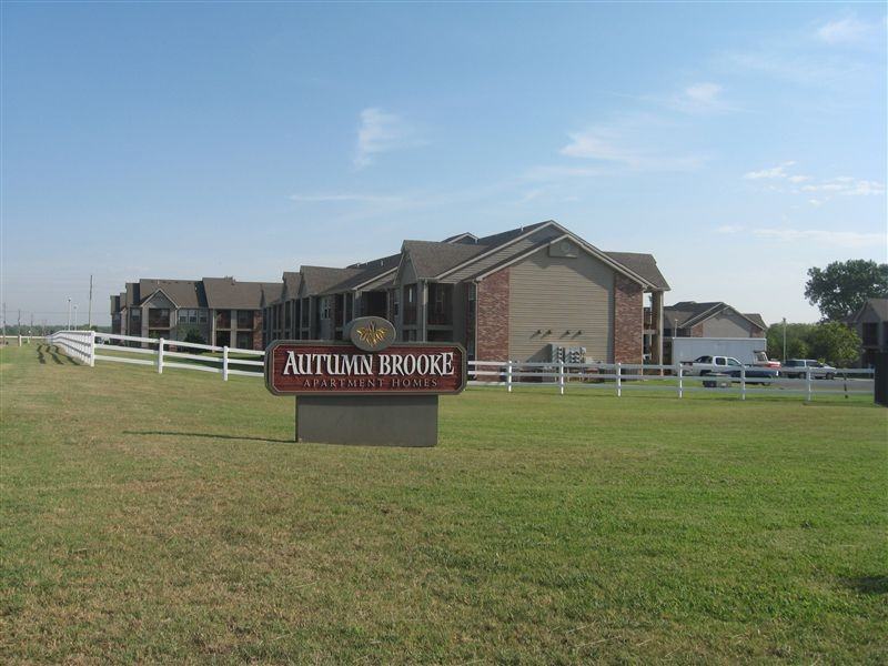 Autumn Brooke - Photo 2 of 5