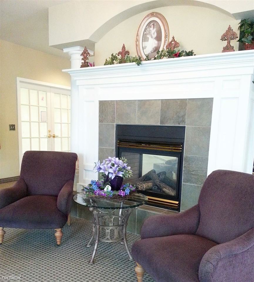 Meridian Stratford Place Senior Apartments - Photo 3 of 15