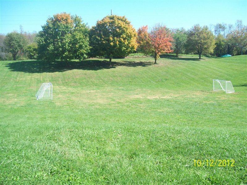 Harris Gardens Apartments - Photo 3 of 5